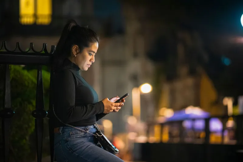 Sold Through a Chat, Delivered by a Neighbor: The Informal Commerce Networks Rewriting Latin America's Retail Rules